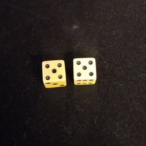 Bakelite dice